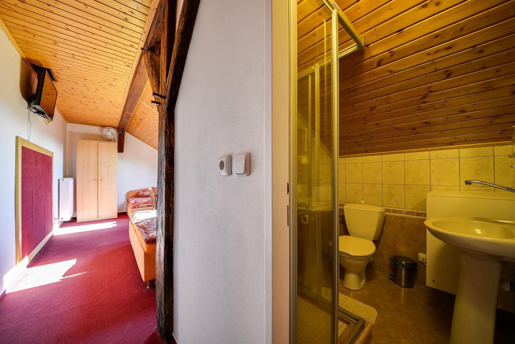 Penzion Kamenak Horní Planá Buitenkant foto