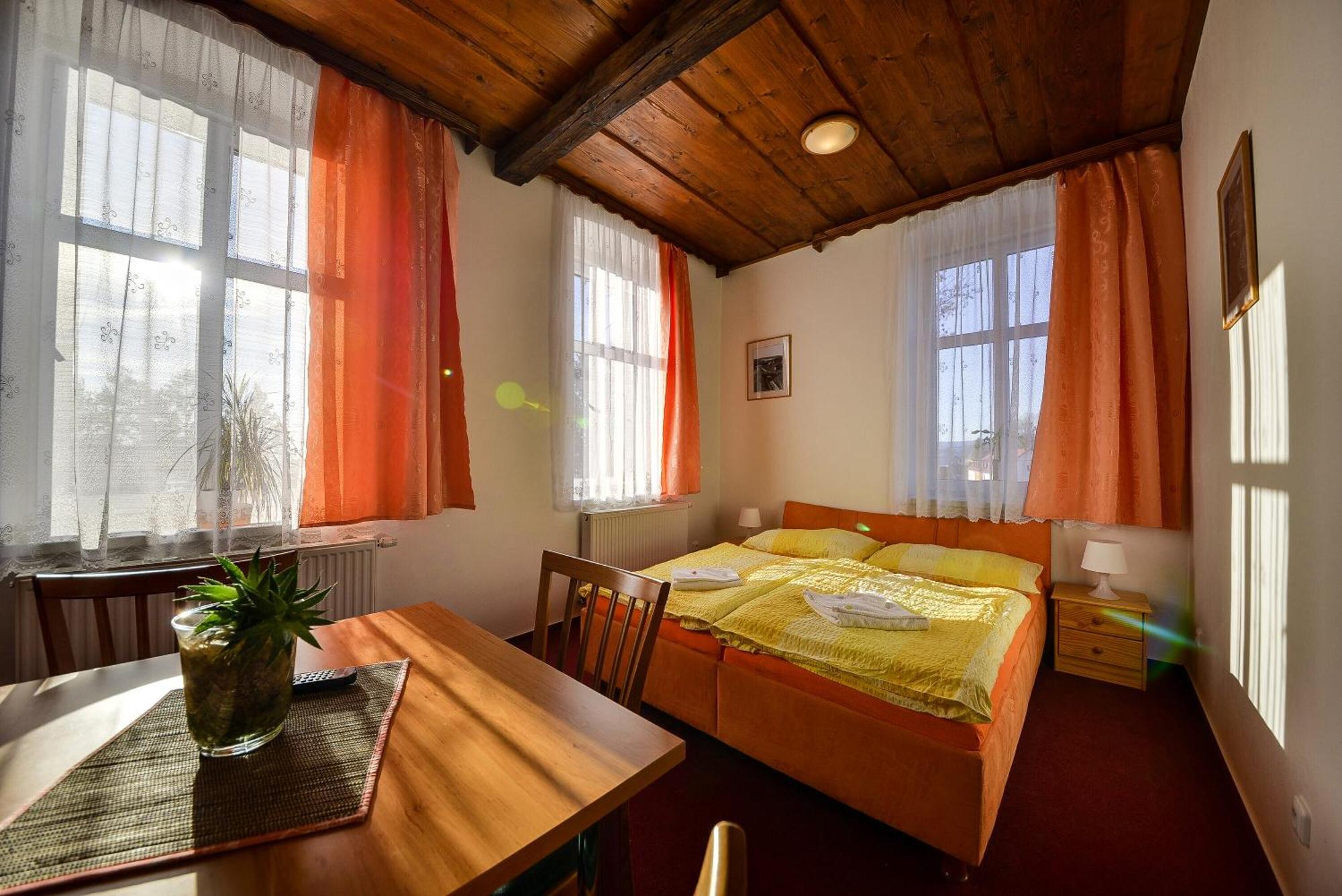 Penzion Kamenak Horní Planá Buitenkant foto
